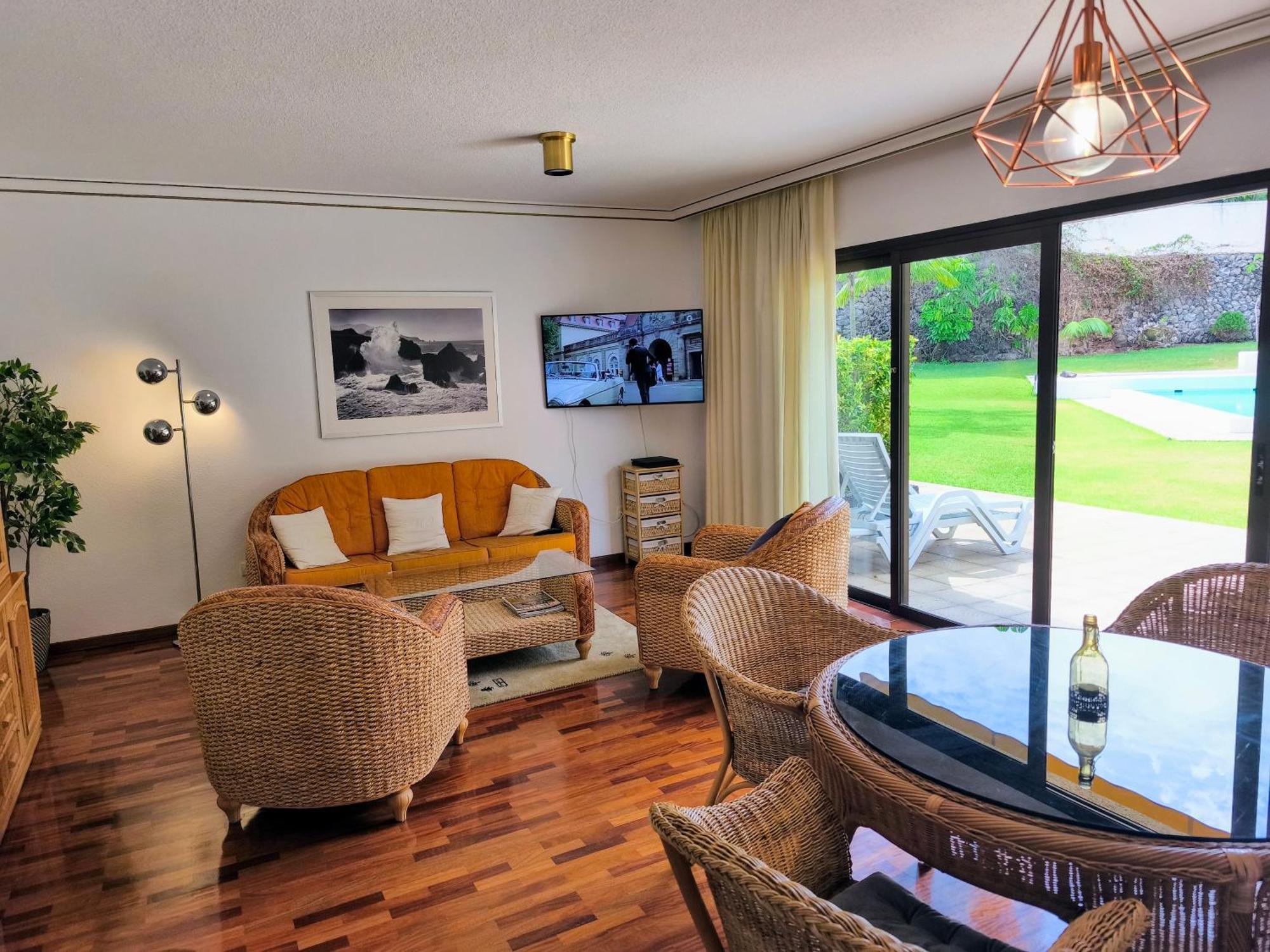 Elegant And Peaceful Aparments With Pool And Garden Leilighet Puerto de la Cruz  Eksteriør bilde